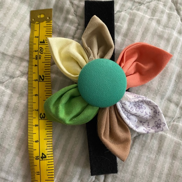 Handmade flower for dogs/cats - Picture 8 of 12